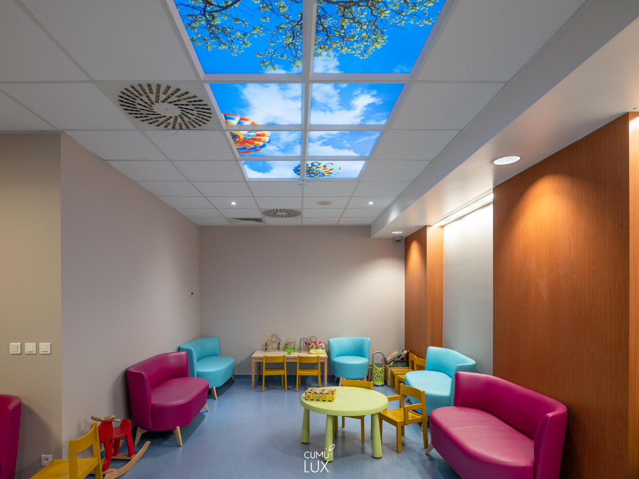 Faux plafond LED : Économie d'énergie et confort avec les dalles