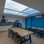 Plafond lumieux Cumulux immersif pour faire rentrer le ciel à l'intérieur de la SNCF