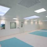 Luminaires Cumulux XL installés dans le service UCP d'un hôpital